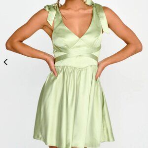 Selfie Leslie Green Mini Dress M